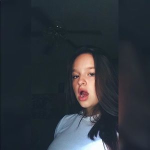 Meet your Posher, Hailey